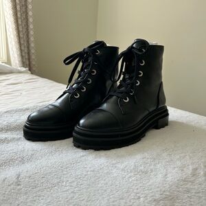 Black Lace-Up Chelsea Boots